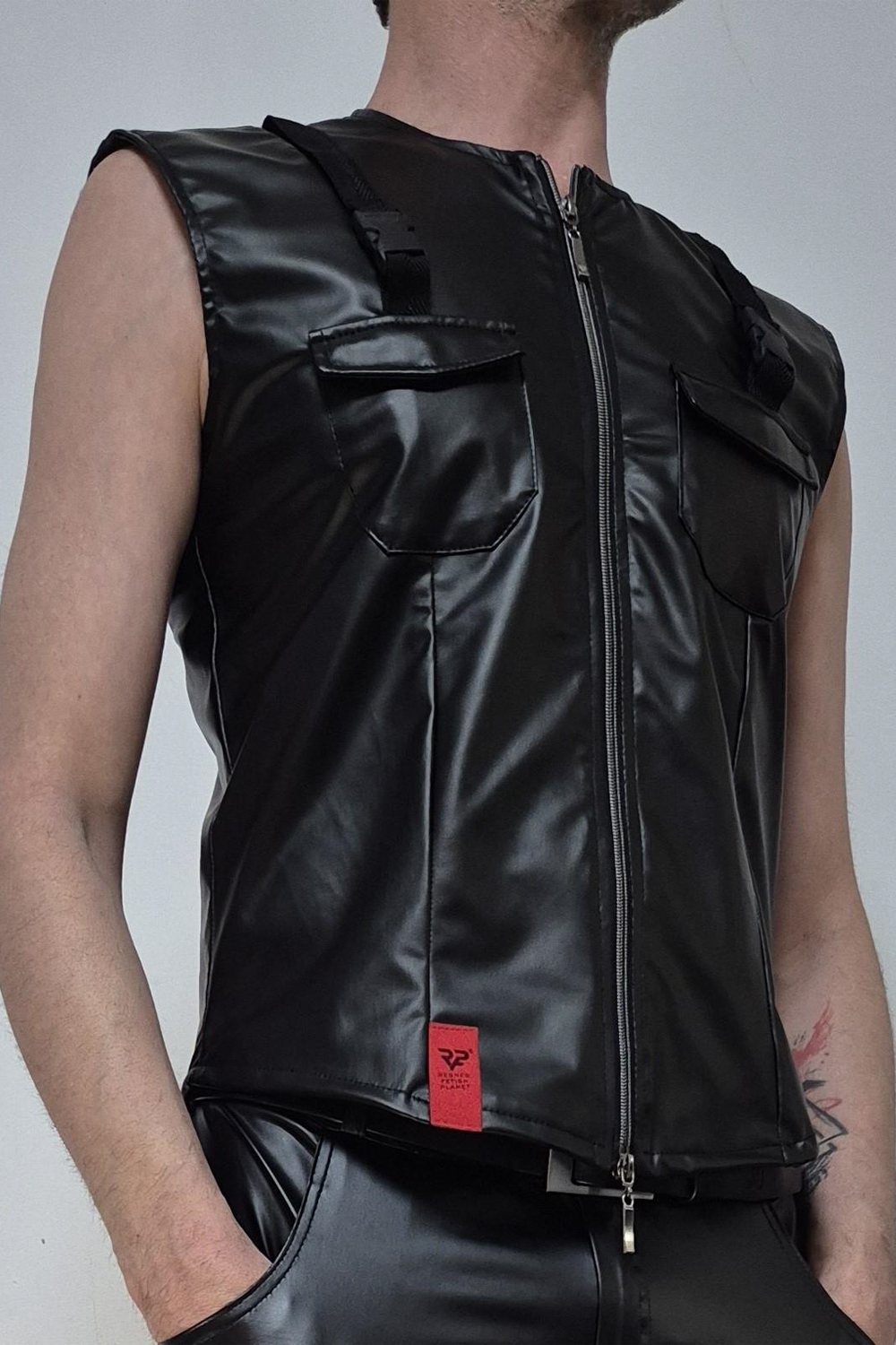 REGNES FETISH PLANET Herren Weste RMCamillo001 in schwarz, Gaywear REGNES FETISH PLANET Herren Weste RMCamillo001 in schwarz, Gaywear