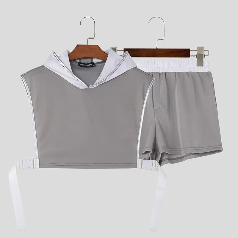 Set / Crop Top + Short in Grau mit Weiss  von INCERUN  Model "X Pride Set", Pride Fashion